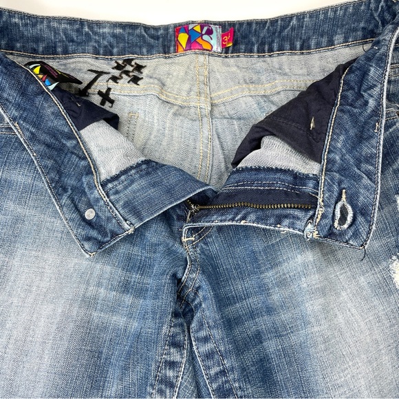 AKDMKS Akademiks Women’s Patch Distressed Jeans - Picture 6 of 14